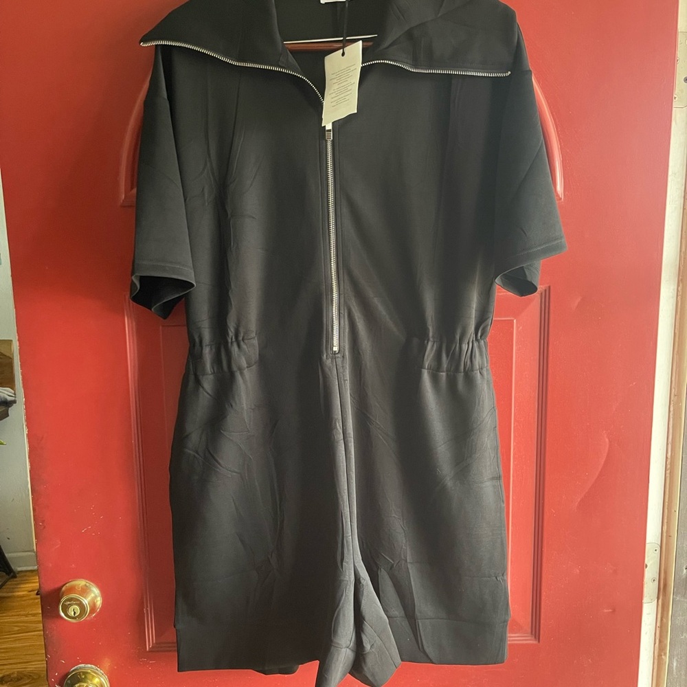 NWT Black Zip-Up Short Sleeve Jumpsuit